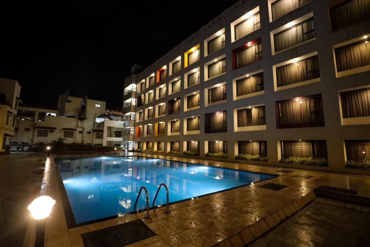 Hotel Atithi, Aurangabad Exterior photo