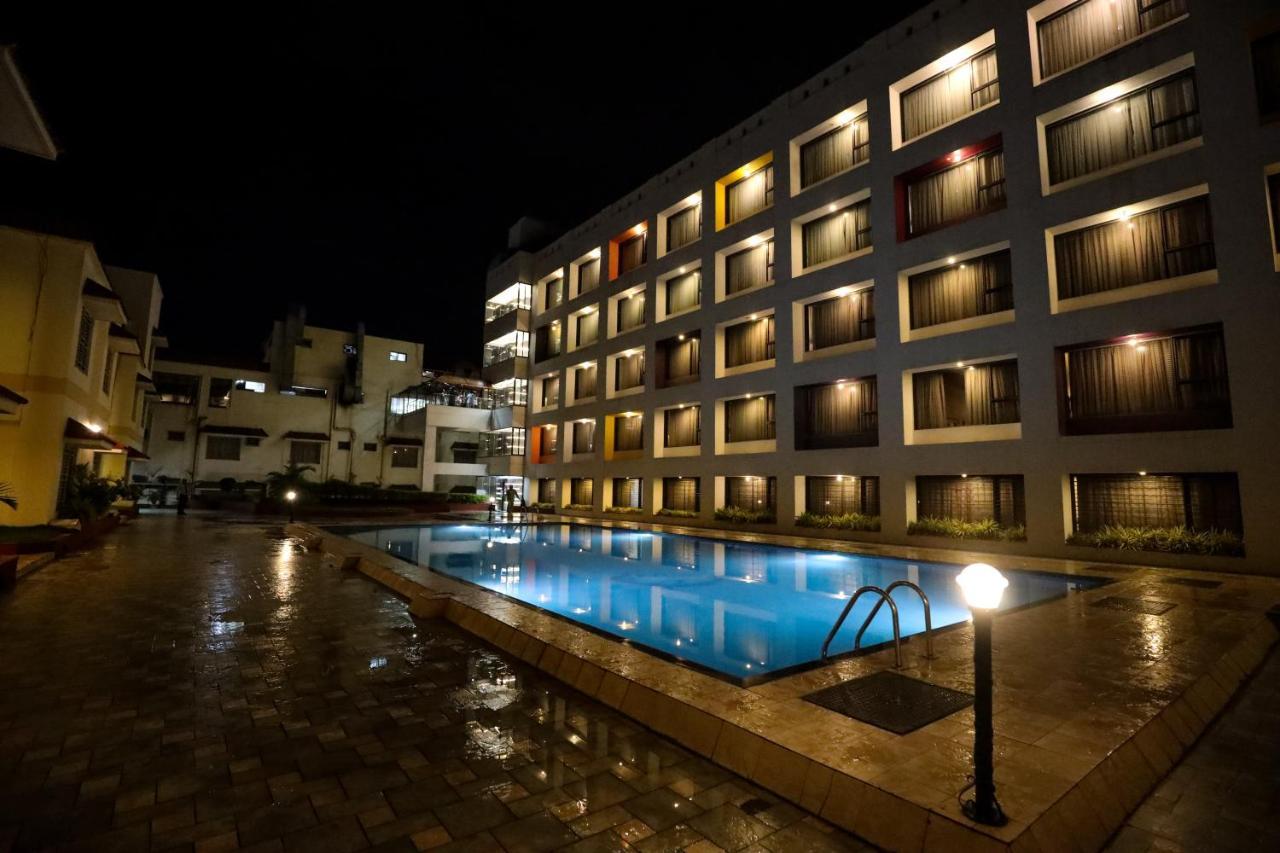 Hotel Atithi, Aurangabad Exterior photo